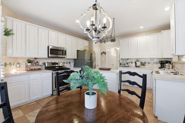 6718 Bienville Avenue, Baytown, TX 77521