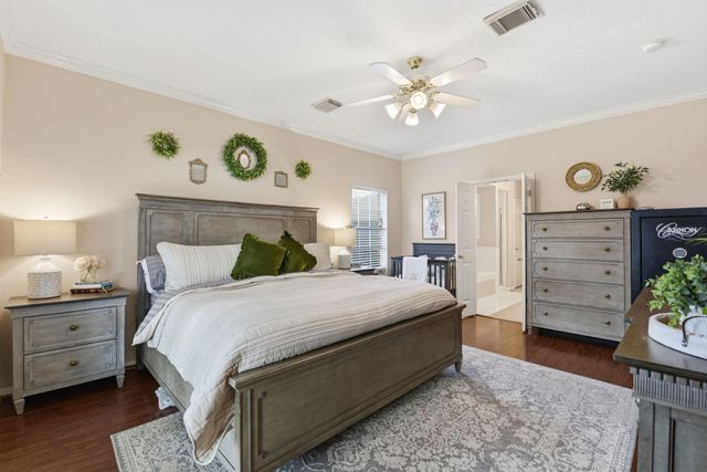 6718 Bienville Avenue, Baytown, TX 77521