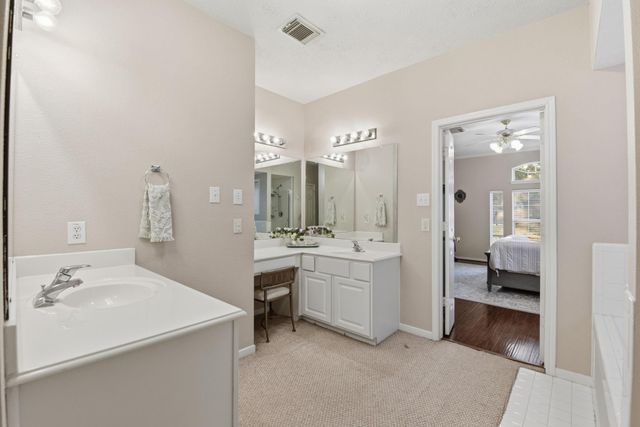 6718 Bienville Avenue, Baytown, TX 77521