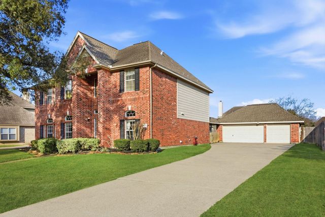 6718 Bienville Avenue, Baytown, TX 77521