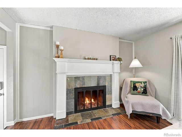 1521 S Carr Street, Lakewood, CO 80232
