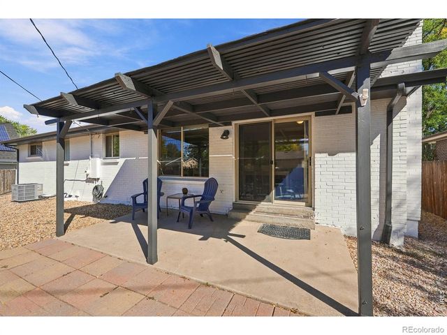 1521 S Carr Street, Lakewood, CO 80232