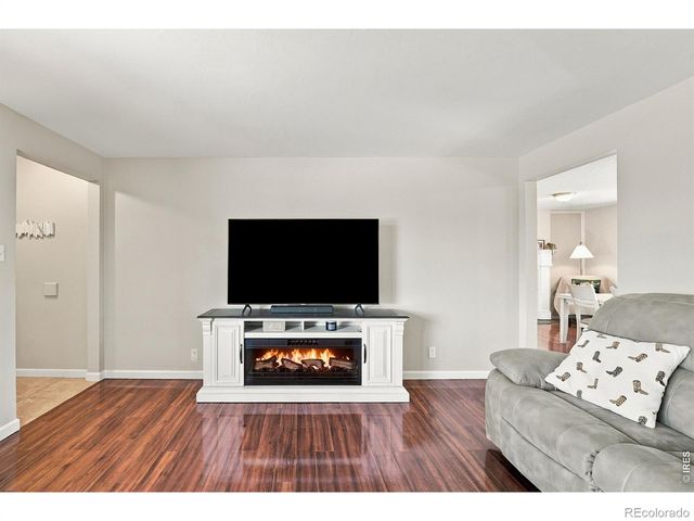 1521 S Carr Street, Lakewood, CO 80232