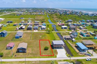 962 S Sage, Crystal Beach, TX 77650