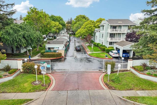 3674 Oakwood Terrace 203, Fremont, CA 94536