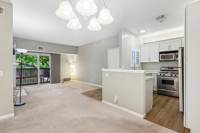 3674 Oakwood Terrace 203, Fremont, CA 94536