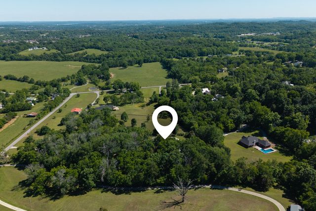 1023 Mount Olivet Rd, Hendersonville, TN 37075