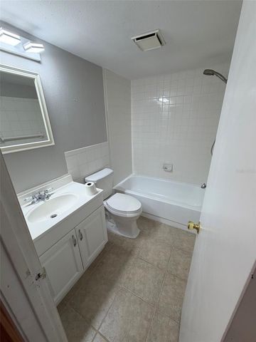 5108 LESHER COURT, Tampa, FL 33624