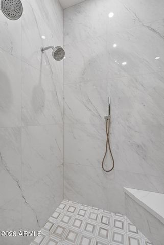 2068 E TIFFANY Court, Gilbert, AZ 85298