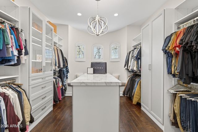 2068 E TIFFANY Court, Gilbert, AZ 85298