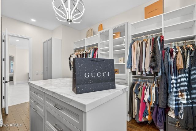 2068 E TIFFANY Court, Gilbert, AZ 85298