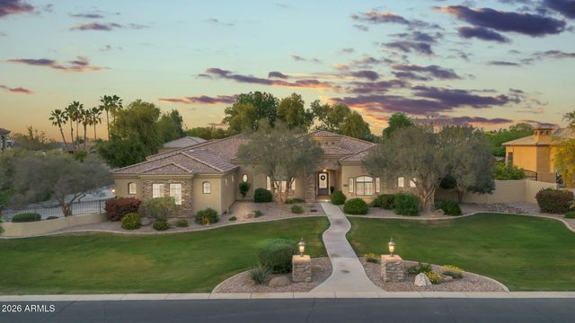 2068 E TIFFANY Court, Gilbert, AZ 85298