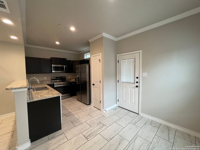 6314 Luglio Ln Unit 101, San Antonio, TX 78233