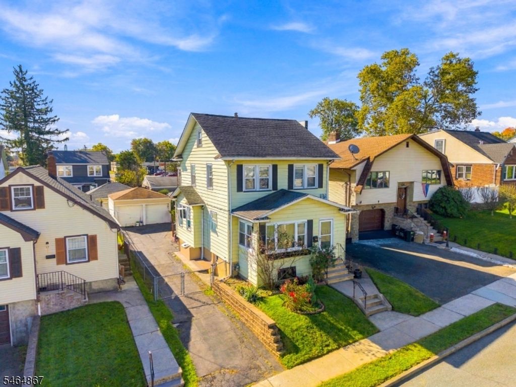21 Rollins Ave, Clifton City, NJ 07011 — exterior
