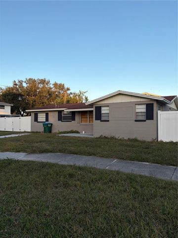 8701 94TH STREET, Seminole, FL 33777