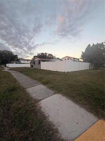 8701 94TH STREET, Seminole, FL 33777