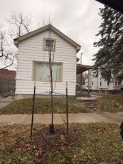 818 St Patrick STREET, Racine, WI 53402