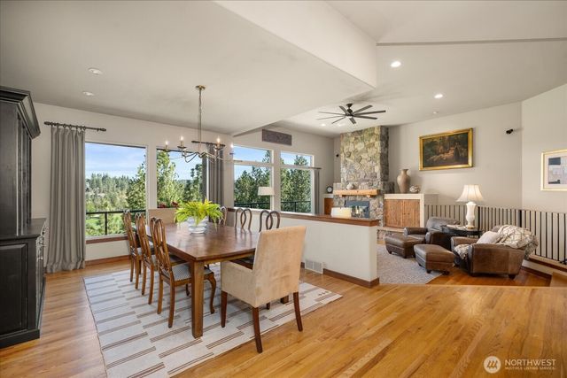 2415 Hangman Creek Lane, Spokane, WA 99224