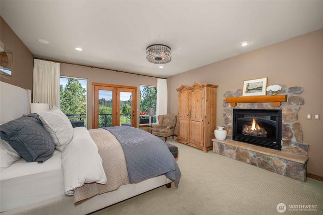 2415 Hangman Creek Lane, Spokane, WA 99224