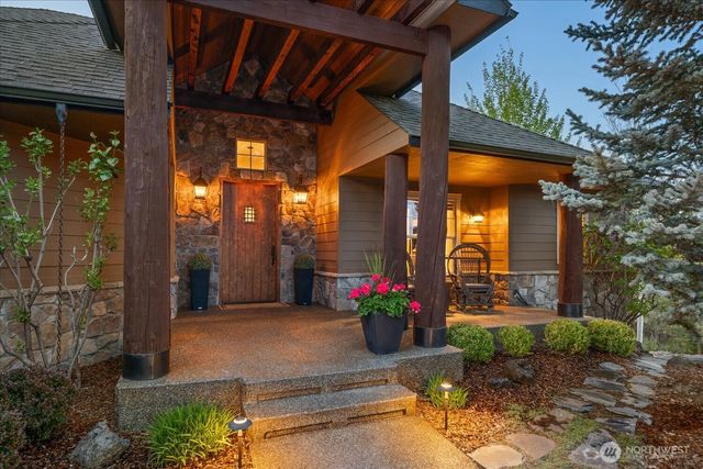 2415 Hangman Creek Lane, Spokane, WA 99224