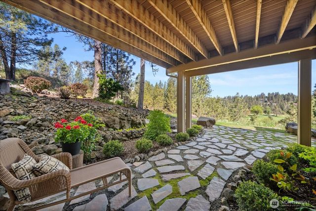 2415 Hangman Creek Lane, Spokane, WA 99224