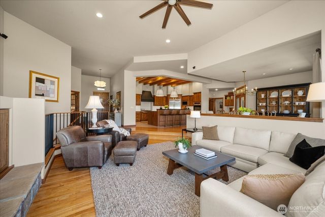 2415 Hangman Creek Lane, Spokane, WA 99224