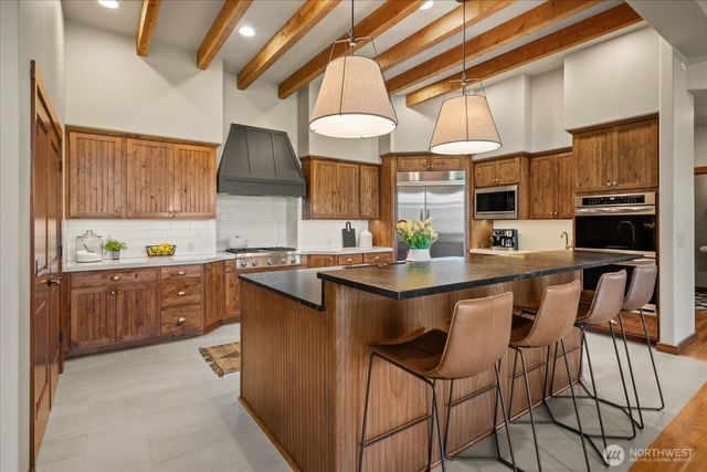 2415 Hangman Creek Lane, Spokane, WA 99224