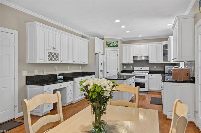 804 Casa Verde WAY, Virginia Beach, VA 23456