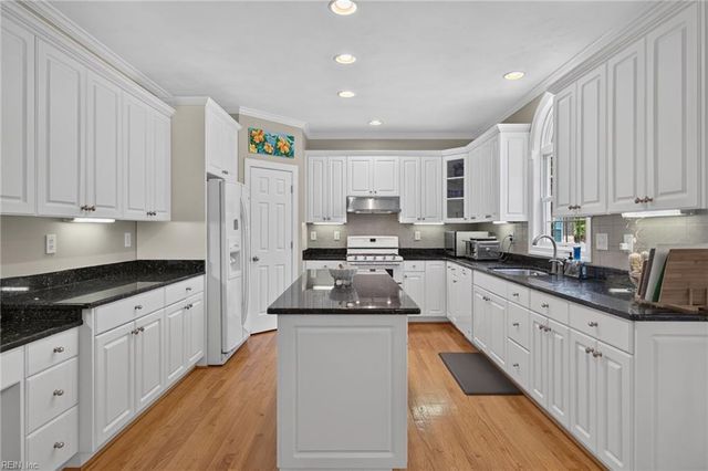 804 Casa Verde WAY, Virginia Beach, VA 23456