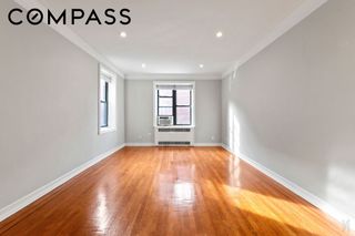 2540 31st Ave Apt 6E, New York City, NY 11106