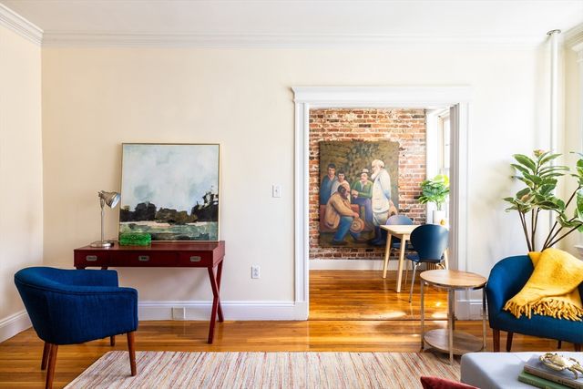 6 Crawford St 5, Cambridge, MA 02139