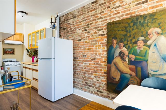 6 Crawford St 5, Cambridge, MA 02139