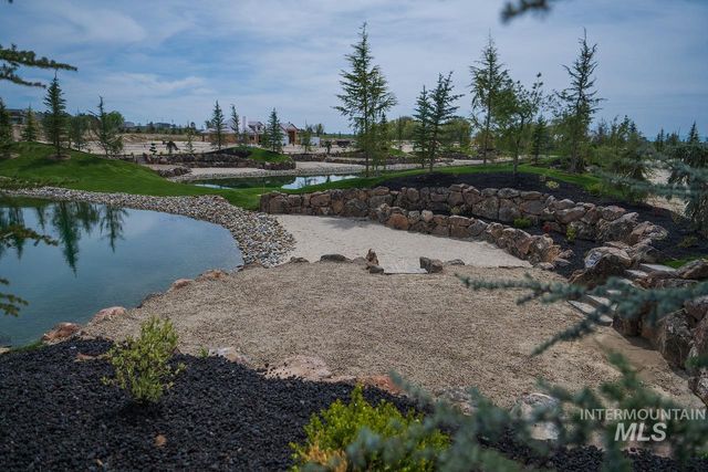 3718 N Harvest Moon Way, Eagle, ID 83616