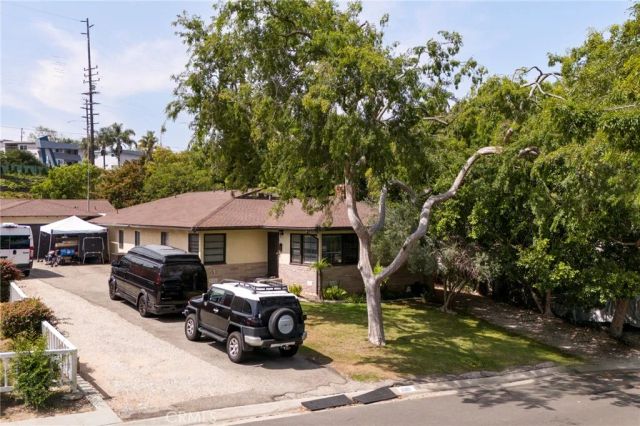 23211 Doris, Torrance, CA 90505