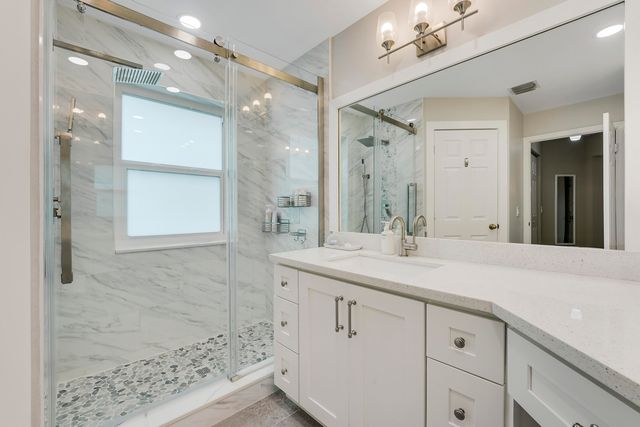 7097 Crescent Creek Lane, Coconut Creek, FL 33073