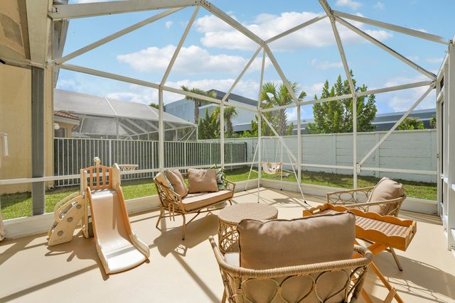 7097 Crescent Creek Lane, Coconut Creek, FL 33073