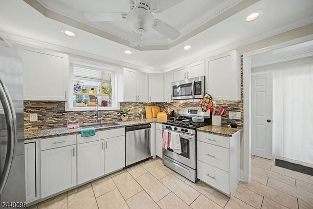 59 Fairview Ave, Somerville Boro, NJ 08876