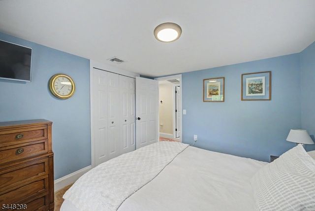 59 Fairview Ave, Somerville Boro, NJ 08876