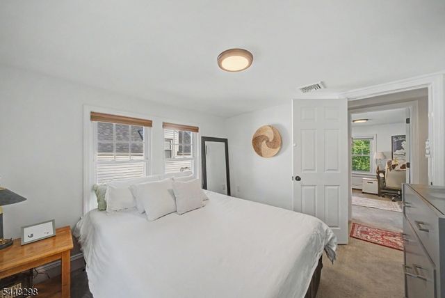 59 Fairview Ave, Somerville Boro, NJ 08876