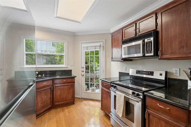 2902 State Street 13, Dallas, TX 75204
