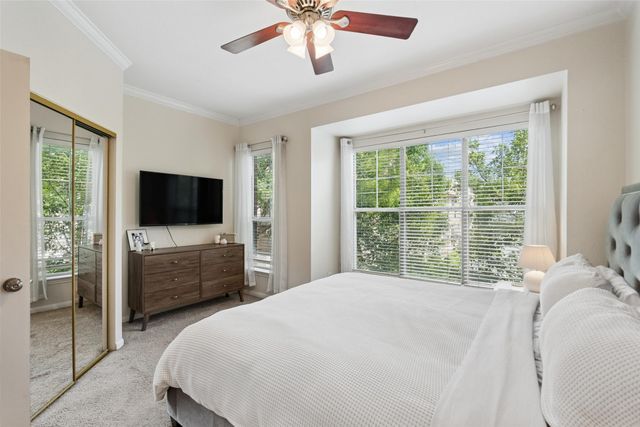 2902 State Street 13, Dallas, TX 75204
