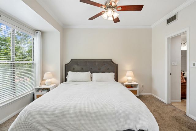 2902 State Street 13, Dallas, TX 75204