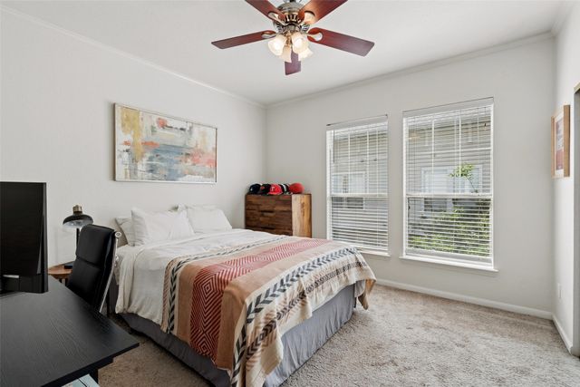 2902 State Street 13, Dallas, TX 75204