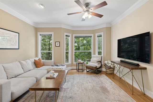 2902 State Street 13, Dallas, TX 75204