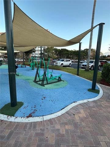 1100 Saint Charles Pl 308, Pembroke Pines, FL 33026