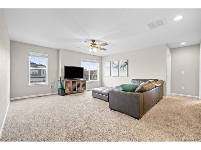 16315 E 101st Ave, Commerce City, CO 80022