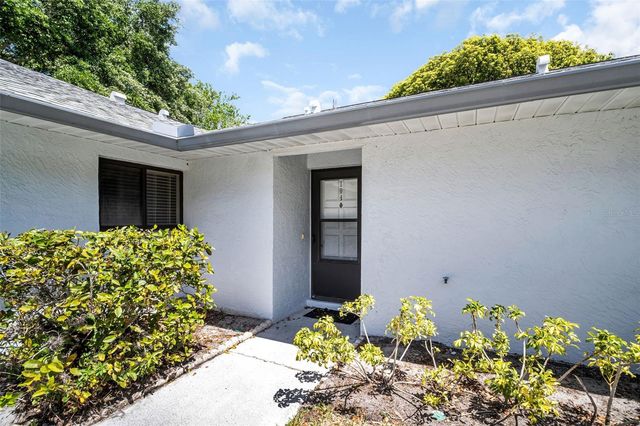 2765 COUNTRYSIDE BOULEVARD 104, Clearwater, FL 33761