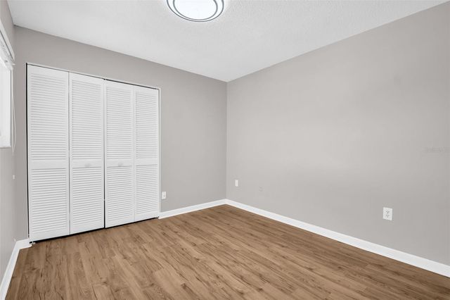 2765 COUNTRYSIDE BOULEVARD 104, Clearwater, FL 33761