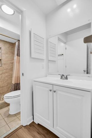 2765 COUNTRYSIDE BOULEVARD 104, Clearwater, FL 33761