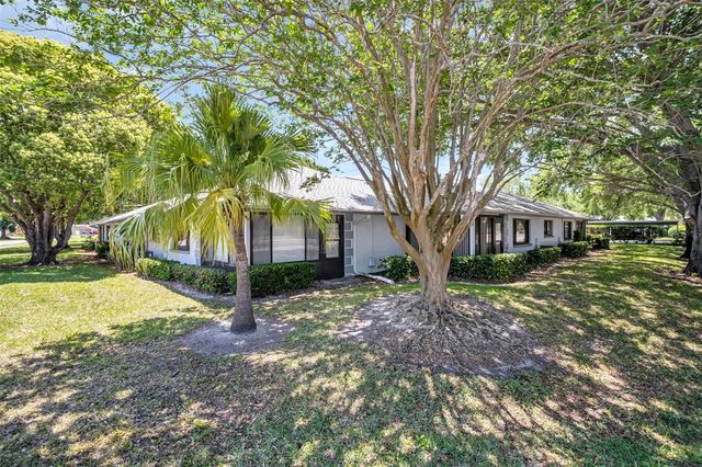 2765 COUNTRYSIDE BOULEVARD 104, Clearwater, FL 33761